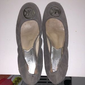 Michael by Michael kors grey suede flat
